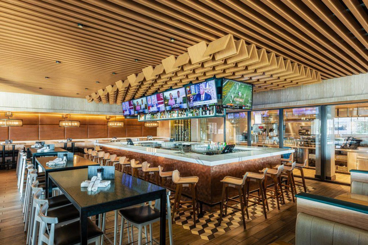 Moxies Houston Galleria